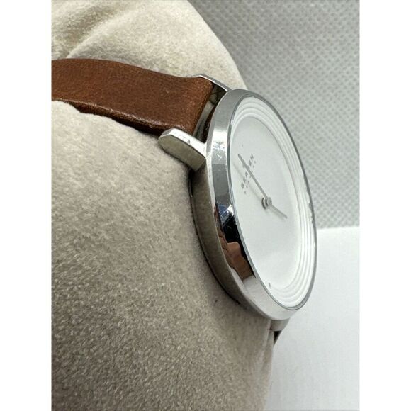 Skagen Ditte SKW2214 Men\'s Brown Leather Analog Dial Quartz Wrist Watch AEA249 main image 9
